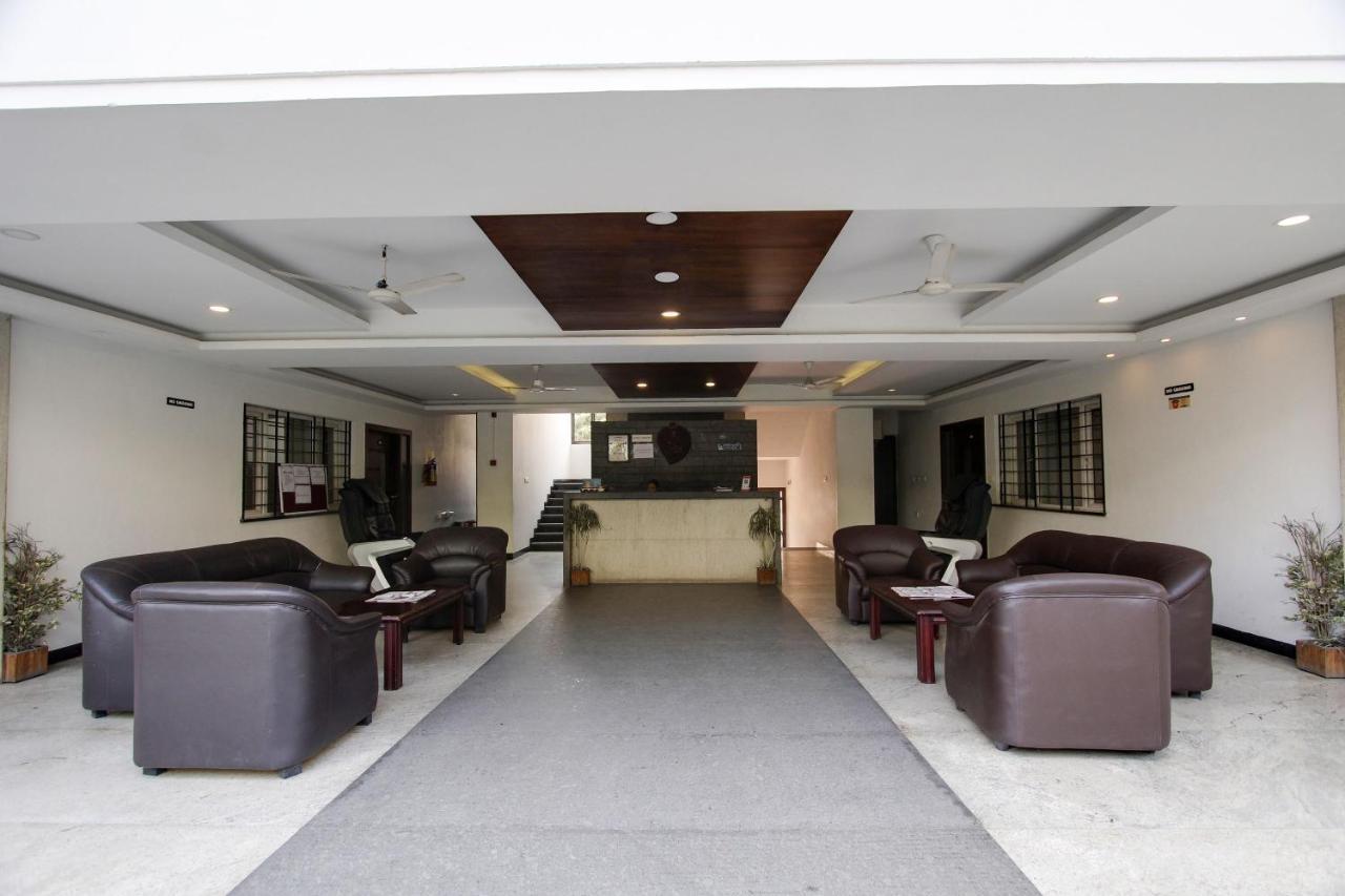 Capital O 64773 Horizon Heights Serviced Apartments Коимбатур Экстерьер фото